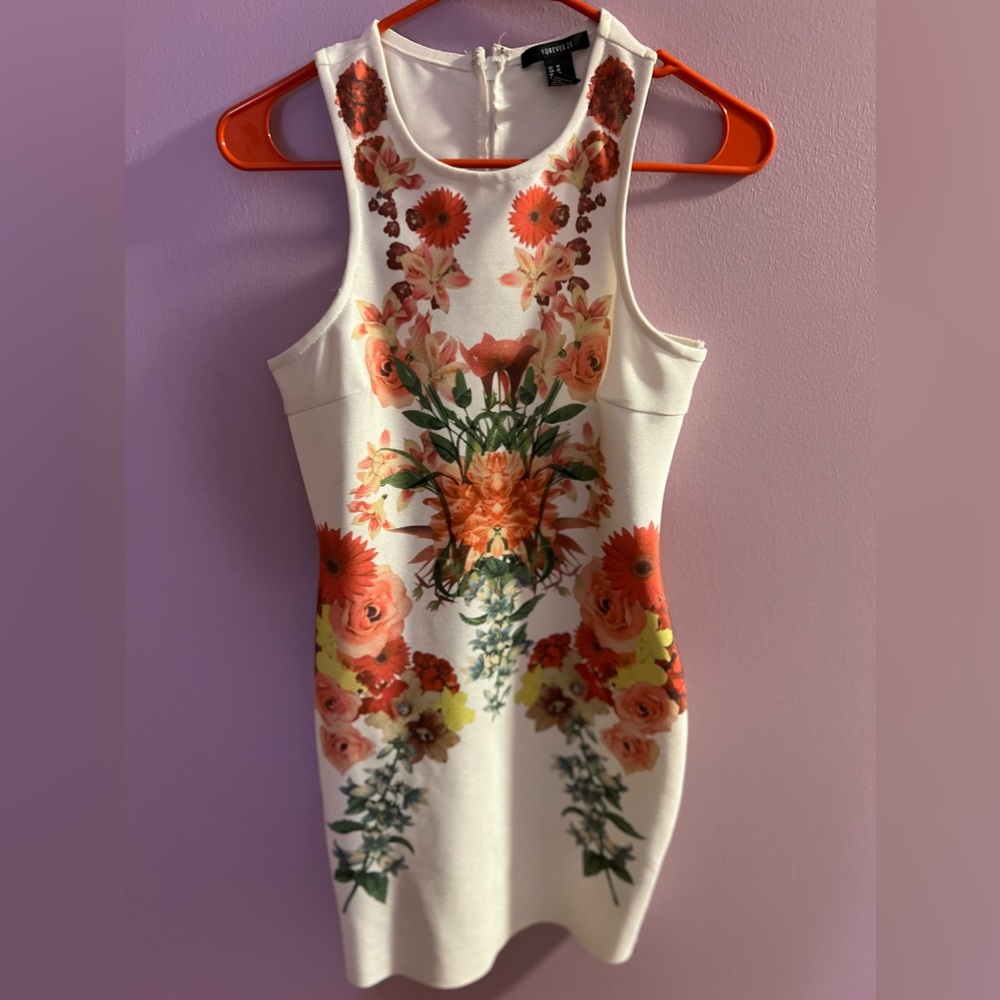 Floral Forever 21 bodycon dress